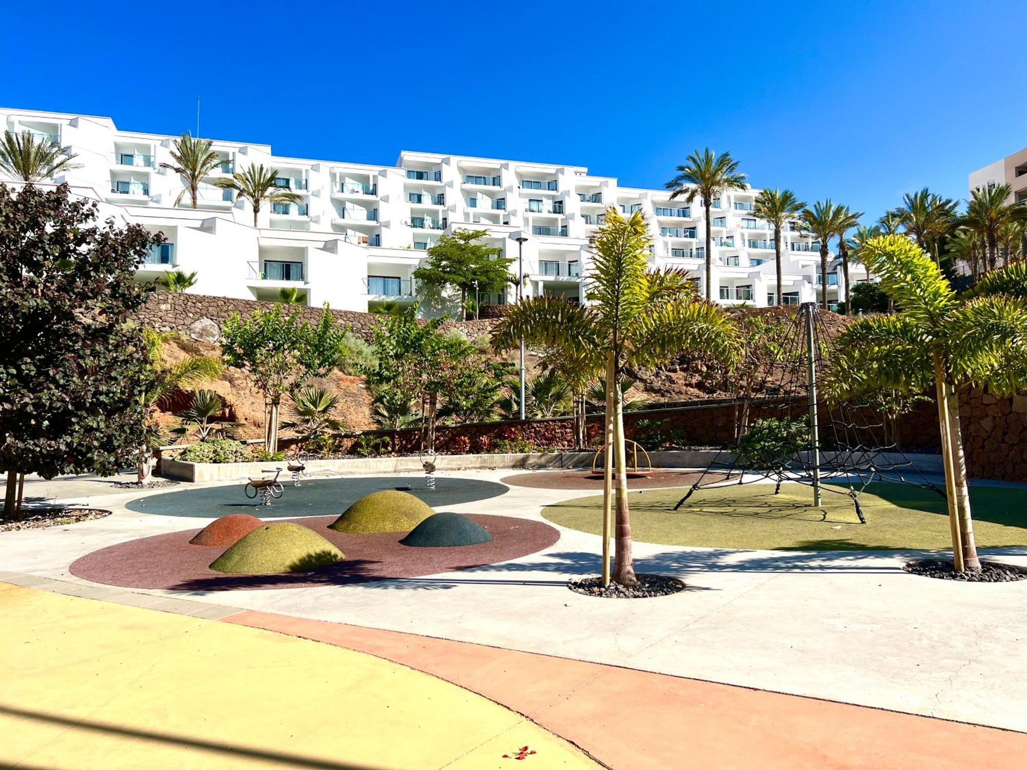 Cozy Apartment In Playa Paraiso Costa Adeje  Esterno foto