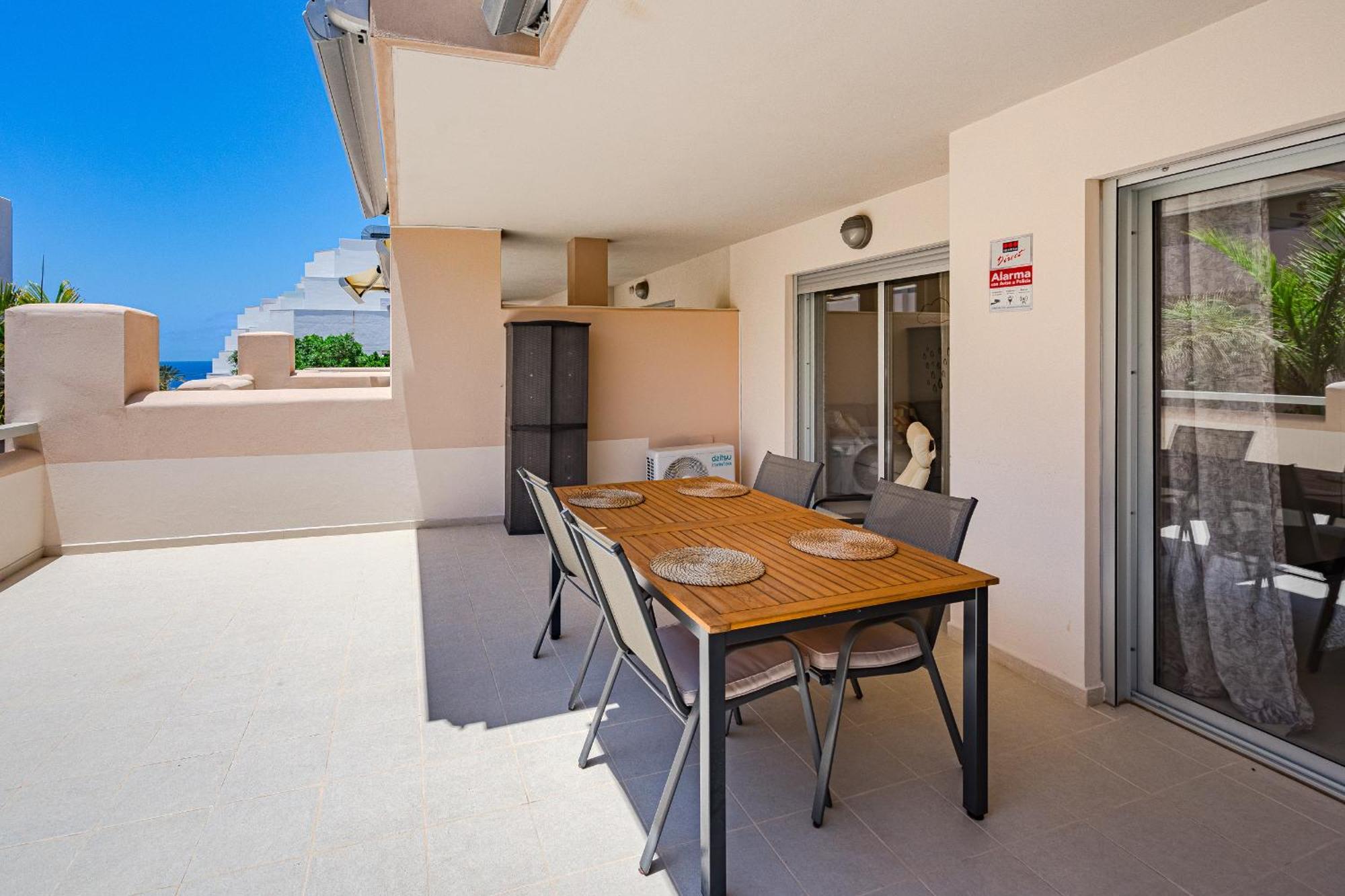 Cozy Apartment In Playa Paraiso Costa Adeje  Esterno foto