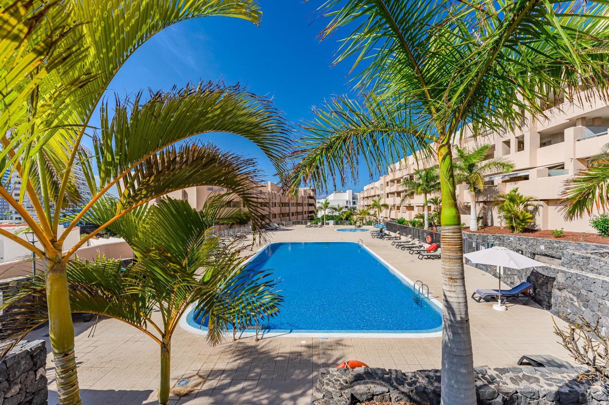 Cozy Apartment In Playa Paraiso Costa Adeje  Esterno foto